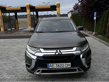 Авто Mitsubishi Outlander 2018 № 7898595