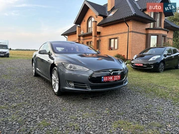 Авто Tesla Model S 2013 № 7898685