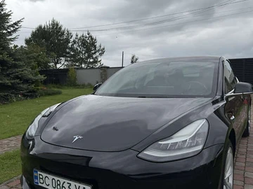 Авто Tesla Model 3 2018 № 7898767