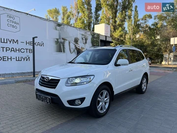 Авто Hyundai Santa Fe 2011 № 7898787