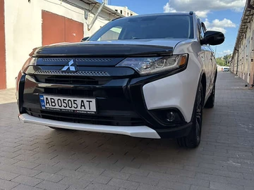 Авто Mitsubishi Outlander 2017 № 7898808