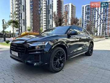 Авто Audi Q8 2021 № 7898852