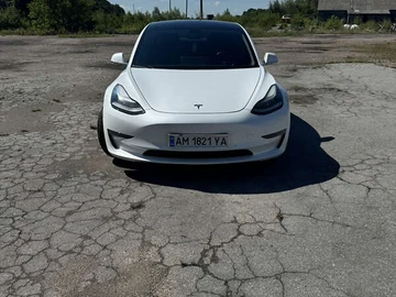 Авто Tesla Model 3 2019 № 7898926