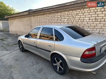 Авто Opel Vectra 2000 № 7898970