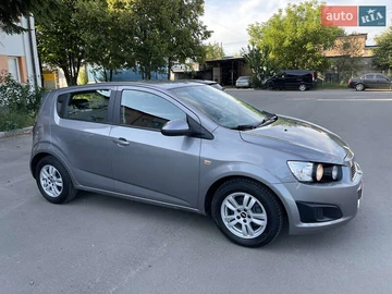 Авто Chevrolet Aveo 2013 № 7899033