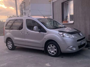Авто Peugeot Partner 2010 № 7899037