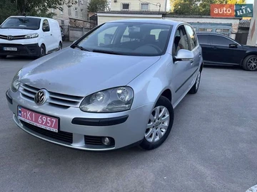 Авто Volkswagen Golf 2005 № 7899045