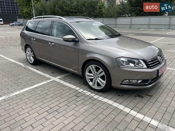 Авто Volkswagen Passat 2011 № 7899099