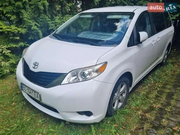 Авто Toyota Sienna 2013 № 7899145