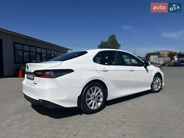 Авто Toyota Camry 2021 № 7899180