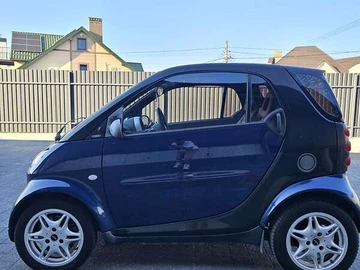 Авто smart Fortwo 2002 № 7899234