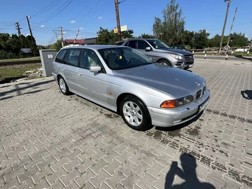Авто BMW 5 Series 1999 № 7899244
