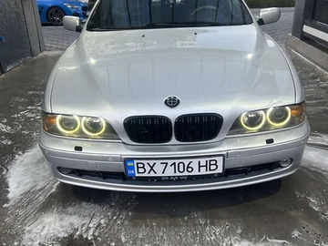 Авто BMW 5 Series 2002 № 7899277