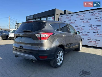 Авто Ford Escape 2016 № 7899313