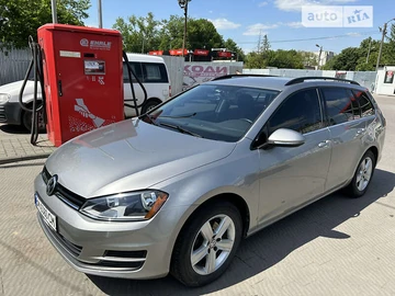 Авто Volkswagen Golf 2015 № 7899433