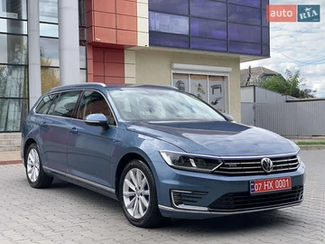Авто Volkswagen Passat 2018 № 7899452