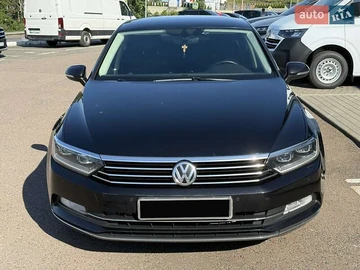 Авто Volkswagen Passat 2018 № 7899469