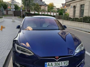 Авто Tesla Model S 2019 № 7899501