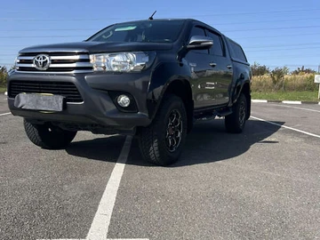 Авто Toyota Hilux 2016 № 7899506