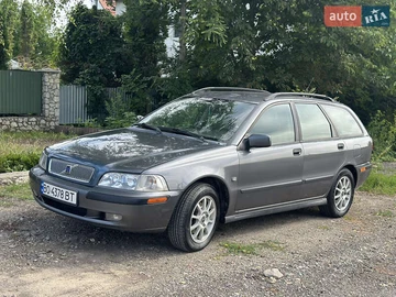 Авто Volvo V40 2001 № 7899562