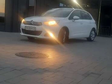Авто Citroen C4 2012 № 7899660