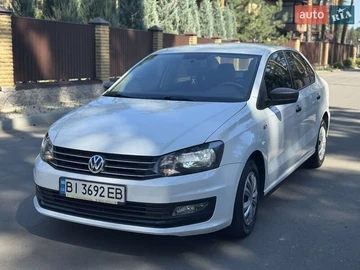Авто Volkswagen Polo 2016 № 7899714