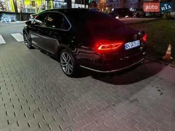 Авто Volkswagen Passat 2016 № 7899764