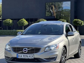 Авто Volvo S60 2015 № 7899786