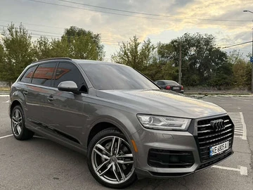 Авто Audi Q7 2017 № 7899907