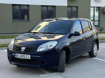 Авто Dacia Sandero 2010 № 7900003