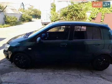 Авто Hyundai Getz 2004 № 7900010