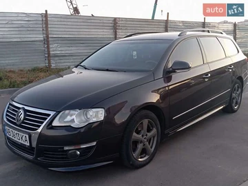 Авто Volkswagen Passat 2010 № 7900137