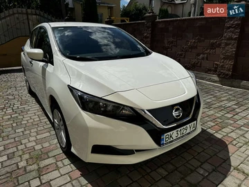 Авто Nissan Leaf 2021 № 7900246