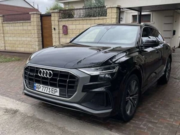 Авто Audi Q8 2019 № 8010706