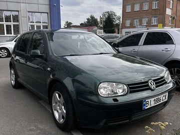 Авто Volkswagen Golf 2000 № 7900513