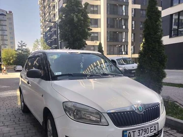 Авто Skoda Fabia 2012 № 7900638