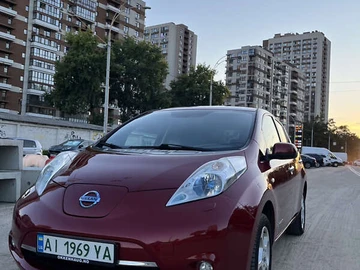 Авто Nissan Leaf 2013 № 7900705