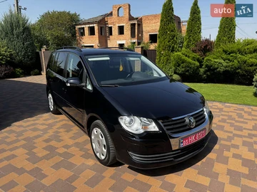 Авто Volkswagen Touran 2008 № 7900722