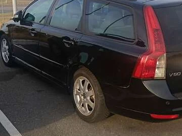 Авто Volvo V50 2011 № 7900750