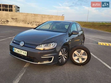 Авто Volkswagen E-Golf 2015 № 7900755