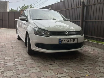 Авто Volkswagen Polo 2013 № 7900772