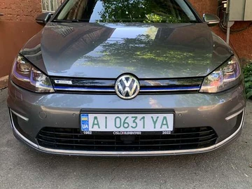 Авто Volkswagen E-Golf 2018 № 7900960