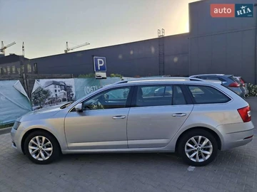 Авто Skoda Octavia 2017 № 7900990