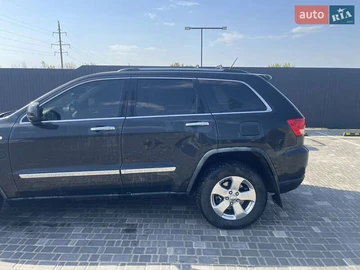 Авто Jeep Grand Cherokee 2011 № 7901024