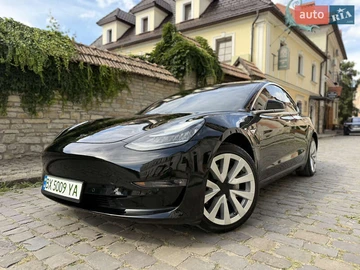Авто Tesla Model 3 2018 № 7901079
