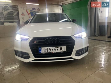 Авто Audi A4 2018 № 7901124