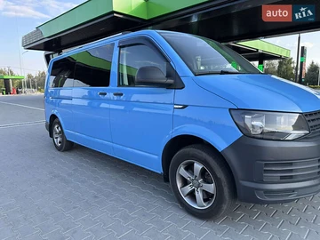 Авто Volkswagen Transporter 2016 № 7901138