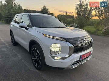 Авто Mitsubishi Outlander 2022 № 7901170