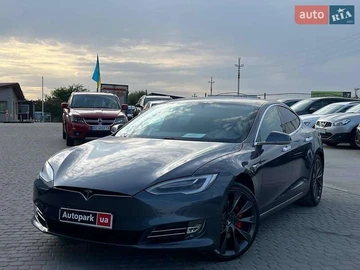 Авто Tesla Model S 2019 № 7901175