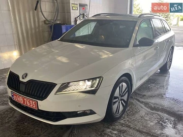 Авто Skoda Superb 2019 № 7901205